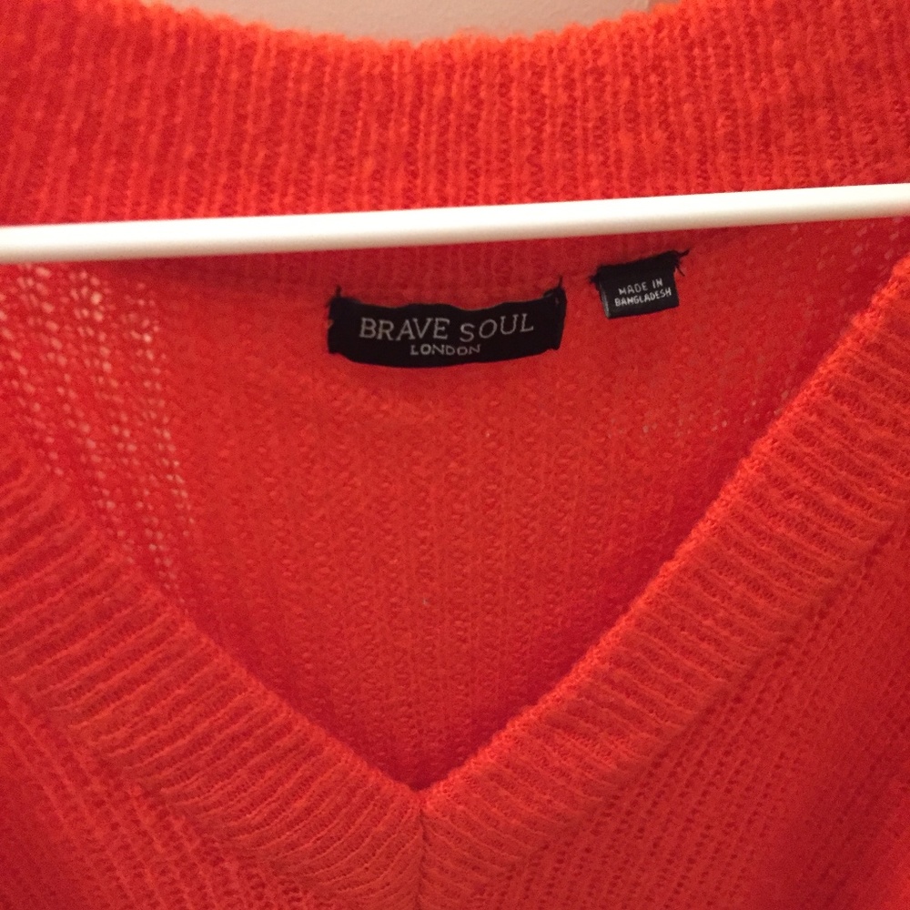 Sweatshirt
